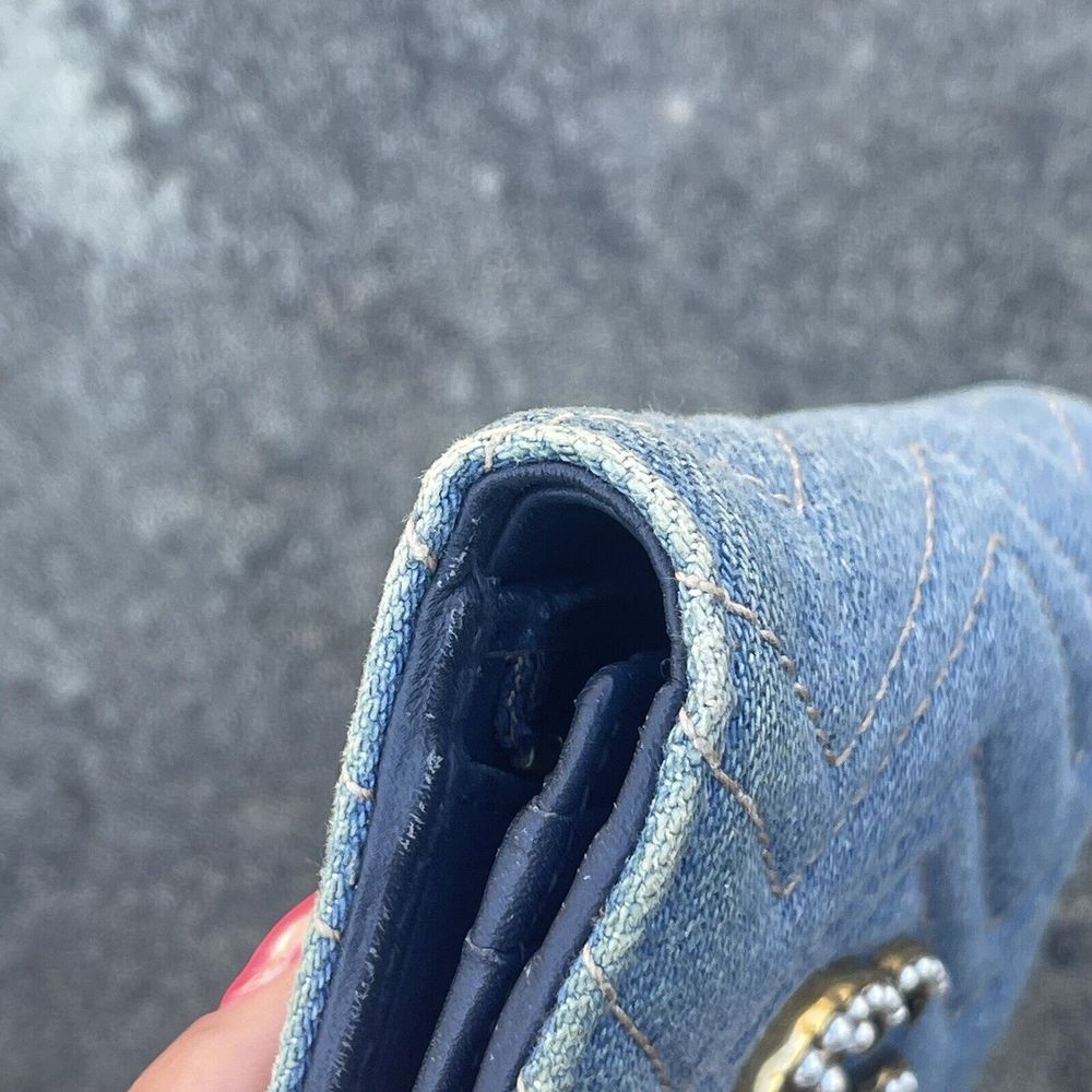 💕SOLD💕Gucci Marmont Denim Pearl GG Compact Wallet - Picture 5 of 15